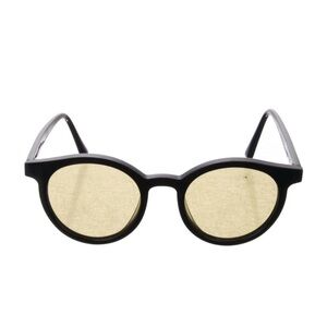 GENTLE MONSTER Black Sunglasses with Cream Lenses